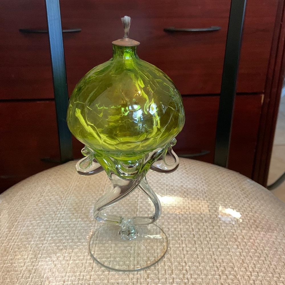 Vintage Jozefina Krosno art glass oil lamp. Hand‎ blown jellyfish